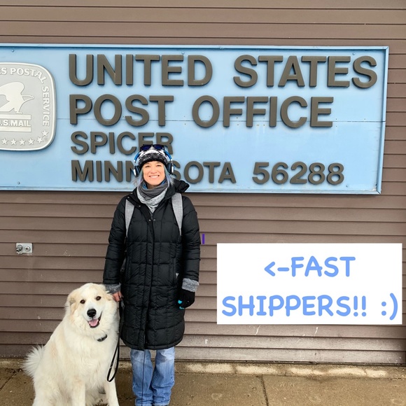 🚫SOLD! •NWT🤩 |•ELLEN TRACY•| Gorgeous The 20" Smooth Color Block Duffle Bag - Picture 16 of 16